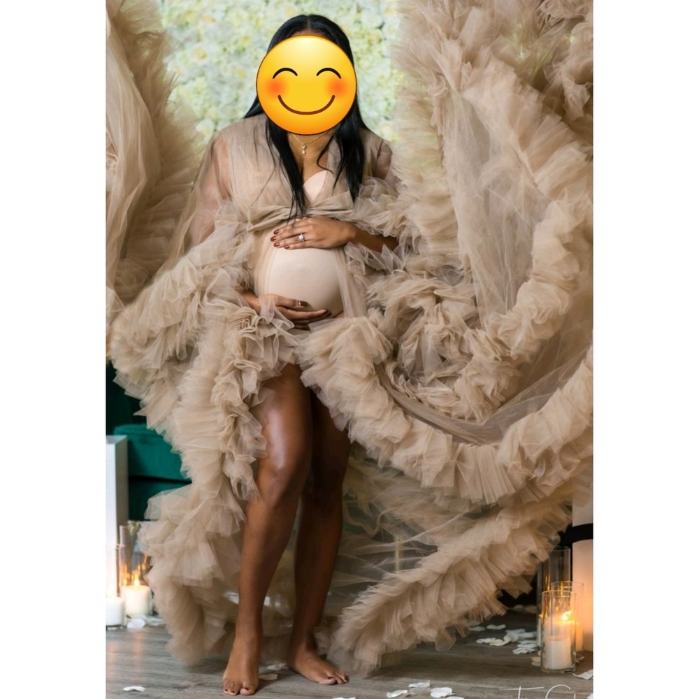 Tulle Maternity Robe with train - Picture 2 of 7